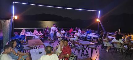 Cle Beach Boutique Hotel