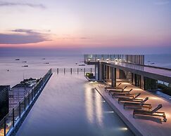 THE BASE Central Pattaya by UL