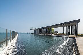 THE BASE Central Pattaya by UL