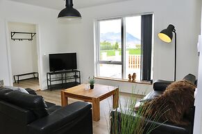 Miðhraun - Lava Resort