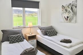 Miðhraun - Lava Resort