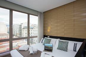 Casual Kubic Athens Hotel