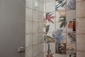 Casual Kubic Athens Hotel