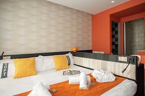 Casual Kubic Athens Hotel