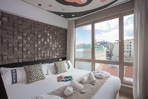 Casual Kubic Athens Hotel