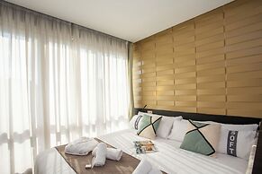 Casual Kubic Athens Hotel