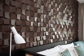 Casual Kubic Athens Hotel