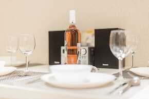 happy home Budapest JOY