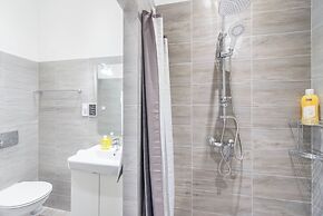 happy home Budapest JOY