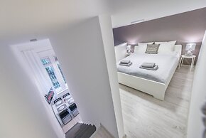 happy home Budapest JOY