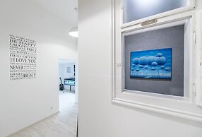 happy home Budapest JOY