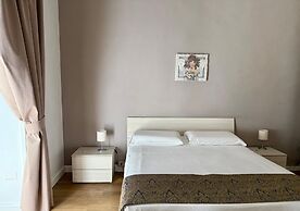 Chiaia Suites