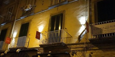 Chiaia Suites