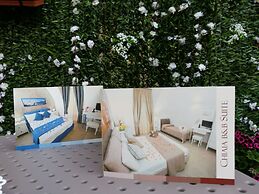 Chiaia Suites
