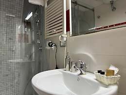 Chiaia Suites