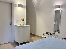 Chiaia Suites
