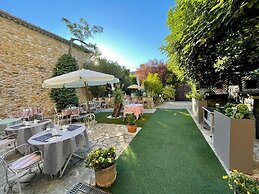 Hotel le Manoir du Raveyron
