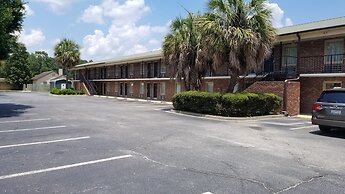 Palmetto Inn