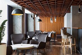 Park Inn by Radisson Kyiv Troyitska