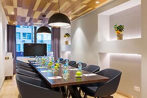 Park Inn by Radisson Kyiv Troyitska