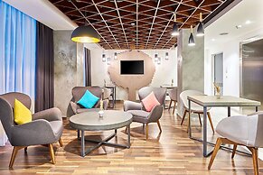 Park Inn by Radisson Kyiv Troyitska