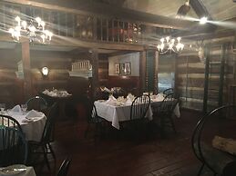 Spread Eagle Tavern and Inn