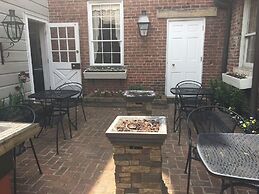 Spread Eagle Tavern and Inn