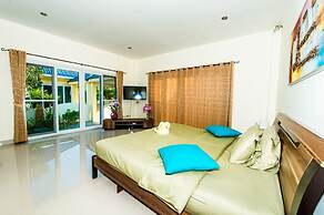 Platinum 3 bedrooms villa pool garden