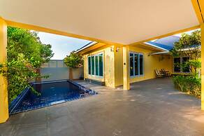 Platinum 3 bedrooms villa pool garden