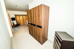 Platinum 3 bedrooms villa pool garden