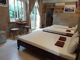 Terra Cotta Homestay and Hostel