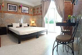 Terra Cotta Homestay and Hostel