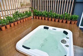 The Kaze 34 Hotel and Serviced Residence