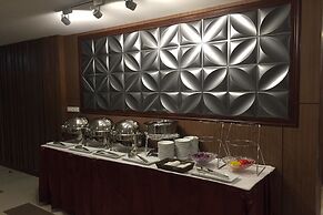 Leelawadee Resotel Raminthra 23