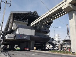 Leelawadee Resotel Raminthra 23