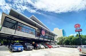 Leelawadee Resotel Raminthra 23