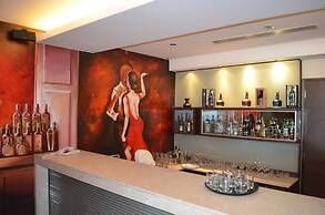 The Horizon Comforts