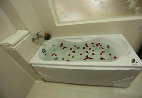 Queen Hotel Nha Trang