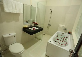 Queen Hotel Nha Trang