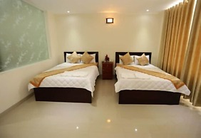 Queen Hotel Nha Trang