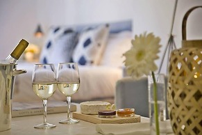 Your Home In Bairro Alto Lisbon