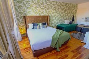 Your Home In Bairro Alto Lisbon