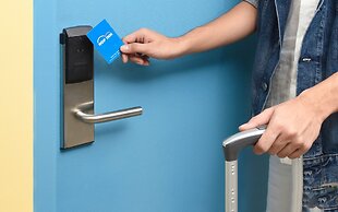 Hop Inn Hotel Makati Avenue