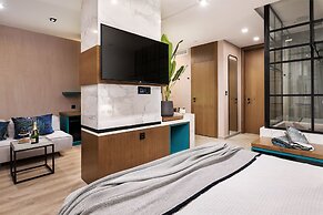 Dyo Suites