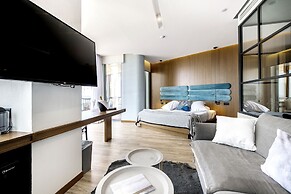 Dyo Suites