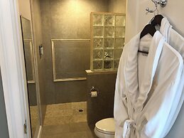 The Dutchess Inn and Spa at Beacon