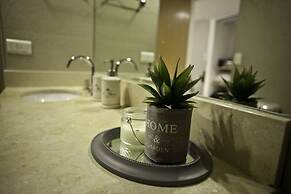 Salguero Apart By Zafiro