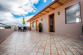 San Rocke House Hotel