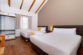 San Rocke House Hotel