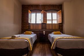 San Rocke House Hotel